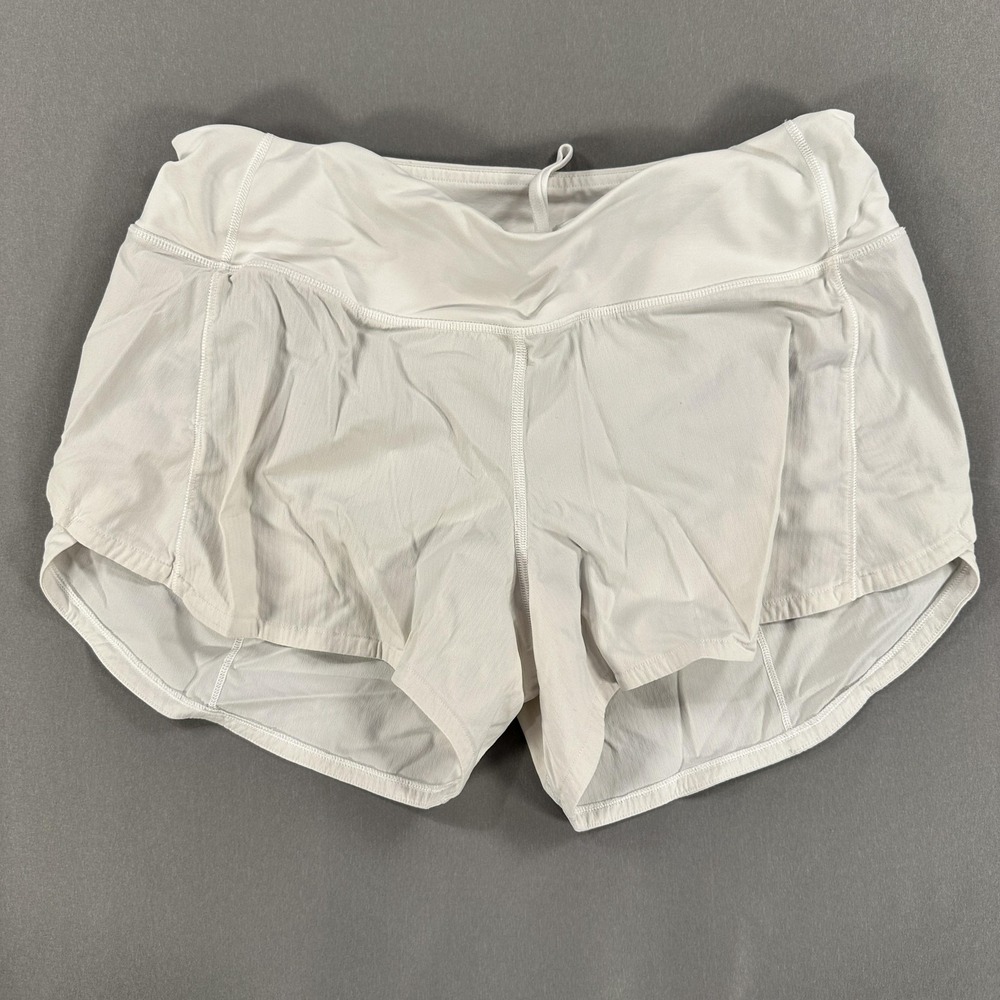 Lululemon Shorts Womens 4 White 2.5 Inseam Running Lined Zip Pocket Athletic